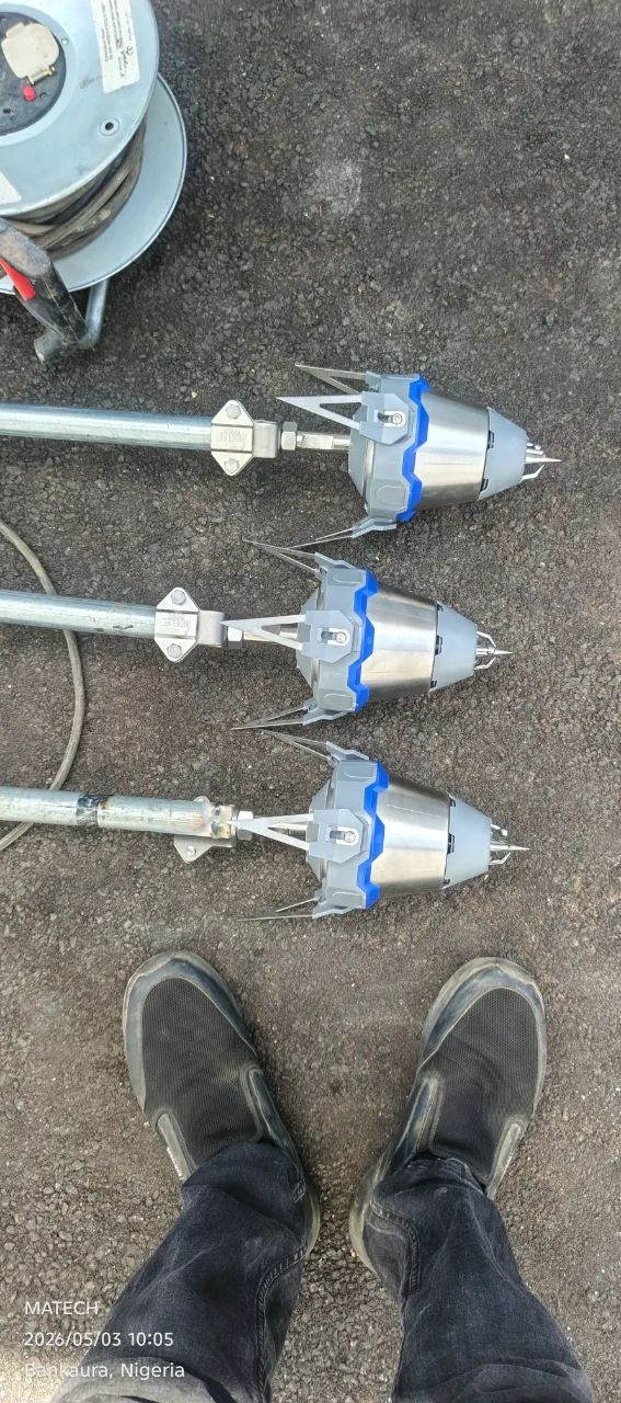489645